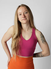 Load image into Gallery viewer, Camisole de sport avec coussinets amovibles Pinky